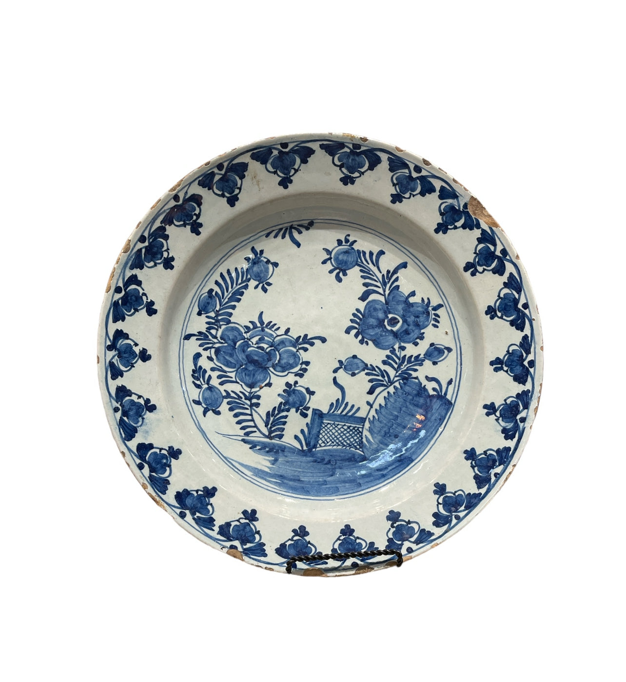 Delft Blue & White Charger (with damage)