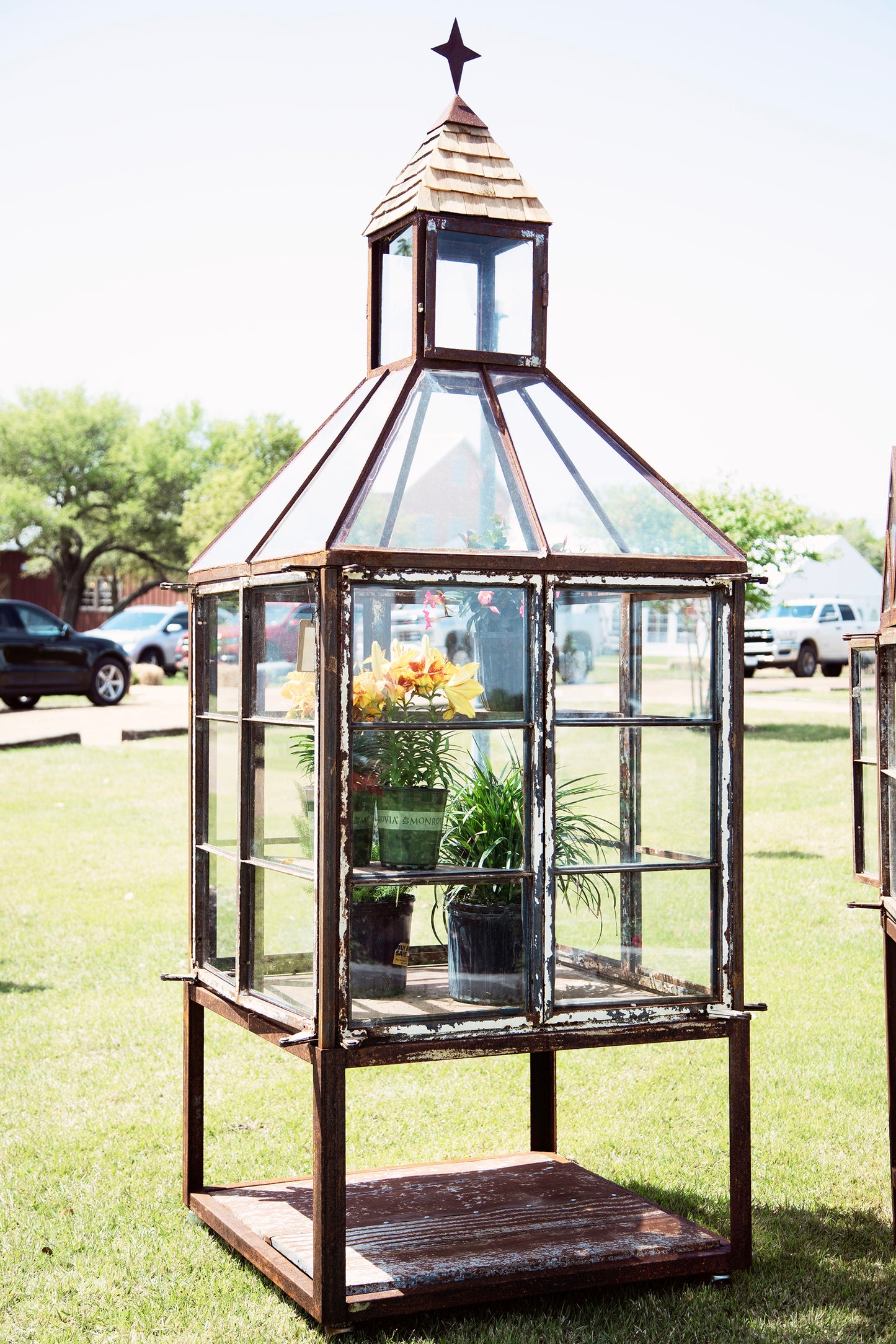 Hip Roof Cross Greenhouse