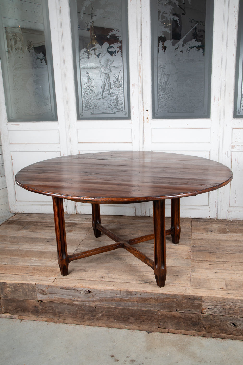 Large Round Dining Table 1900