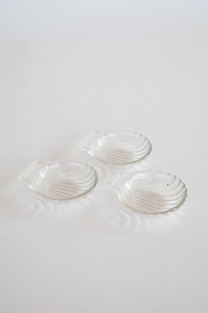 Small Glass Shell Bowls